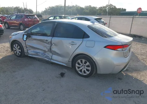 2021 Toyota Corolla Le z USA, uszkodzony, nr VIN 5YFEPMAE0MP185603